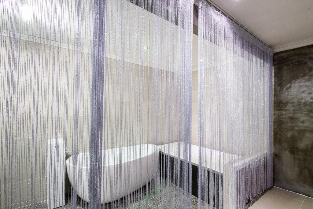 The Zenith Hotel Puszan Szoba fotó