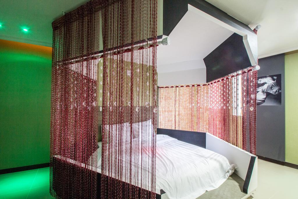 The Zenith Hotel Puszan Szoba fotó